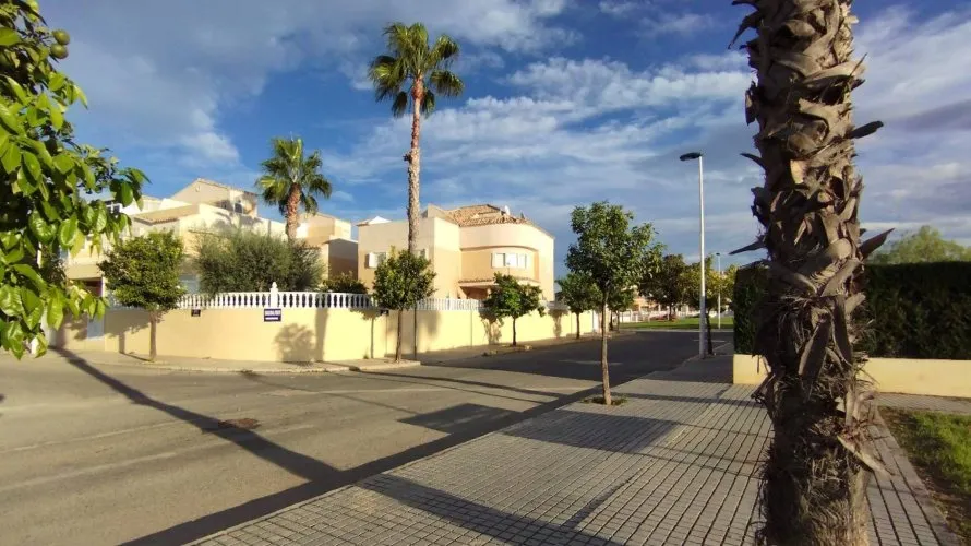6 bedrooms apartment for sale, Torrevieja, Spain No. 842 № 25