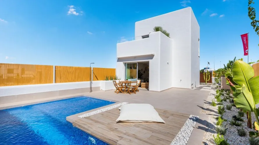3 bedrooms villa for sale, Los Alcazares, Spain No. 827