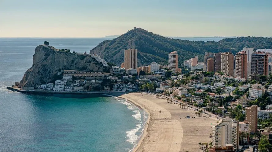 3 bedrooms apartment for sale, Benidorm, Spain No. 672 № 2