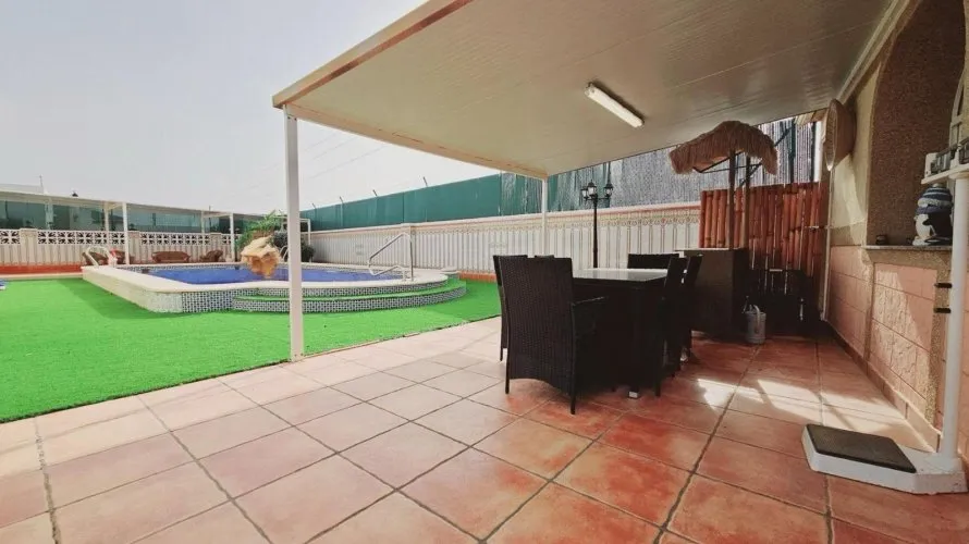 5 bedrooms villa for sale, Torrevieja, Spain No. 716 № 5