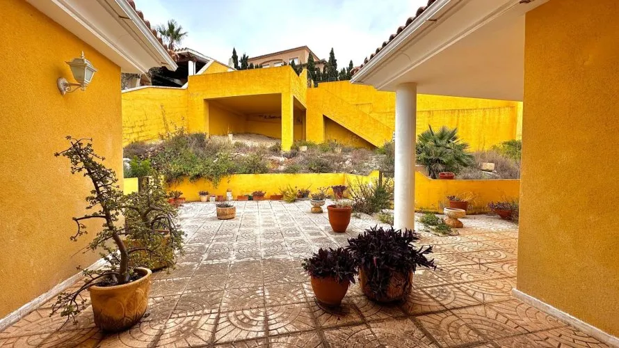5 bedrooms villa for sale, Zona Altea Hills, Spain No. 498 № 15