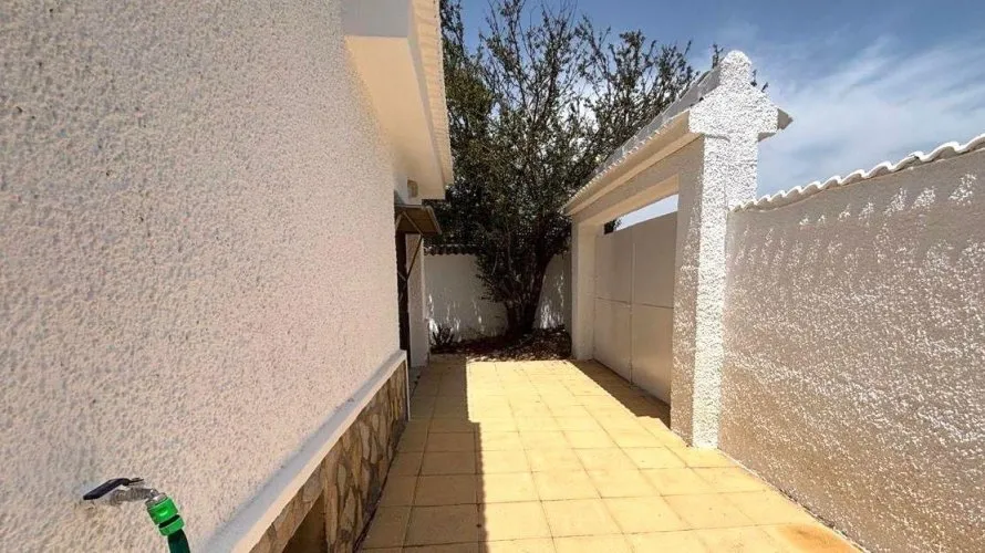 3 bedrooms villa for sale, Ciudad Quesada, Spain No. 819 № 4