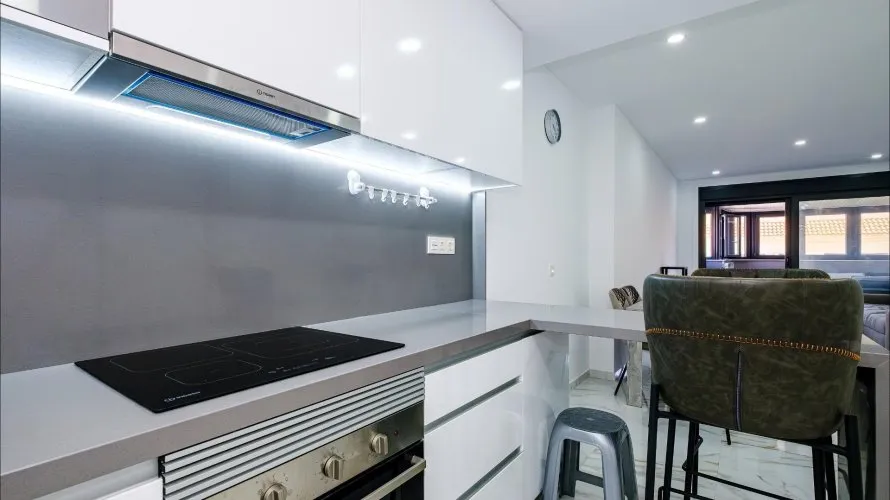 4 bedrooms penthouse for sale, Torrevieja, Spain No. 1140 № 19