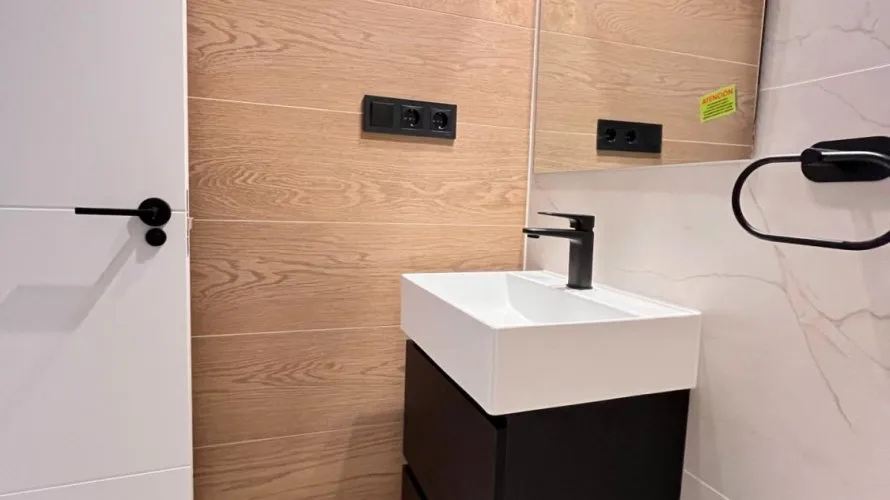 2 bedrooms penthouse for sale, La Florida, Spain No. 1372 № 16