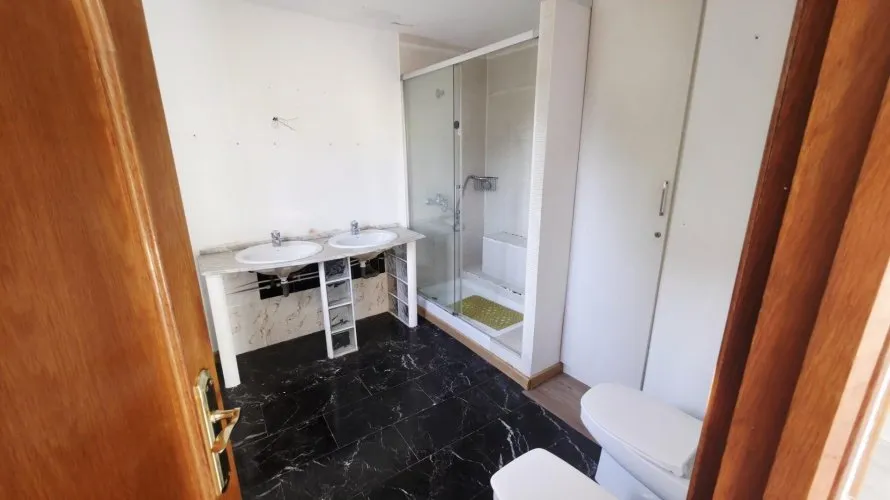 5 bedrooms apartment for sale, Alicante, Spain No. 906 № 24