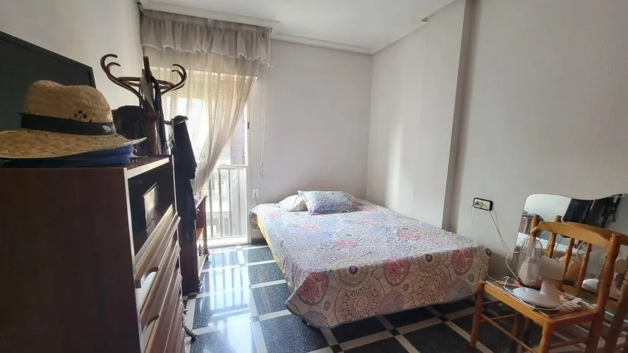 1 bedroom apartment for sale, Torrevieja, Spain No. 1040 № 17
