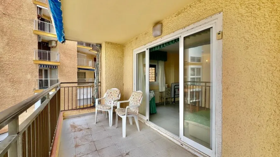 3 bedrooms apartment for sale, Torrevieja, Spain No. 994 № 18