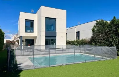 3 bedrooms villa for sale, Betera, Spain No. 1194