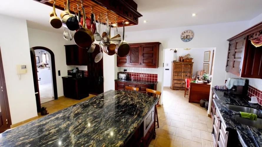 4 bedrooms villa for sale, Fustera, Spain No. 291 № 10
