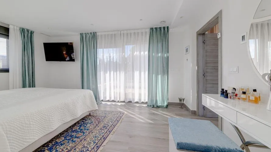 461m² villa for sale, Torrevieja, Spain No. 965 № 3