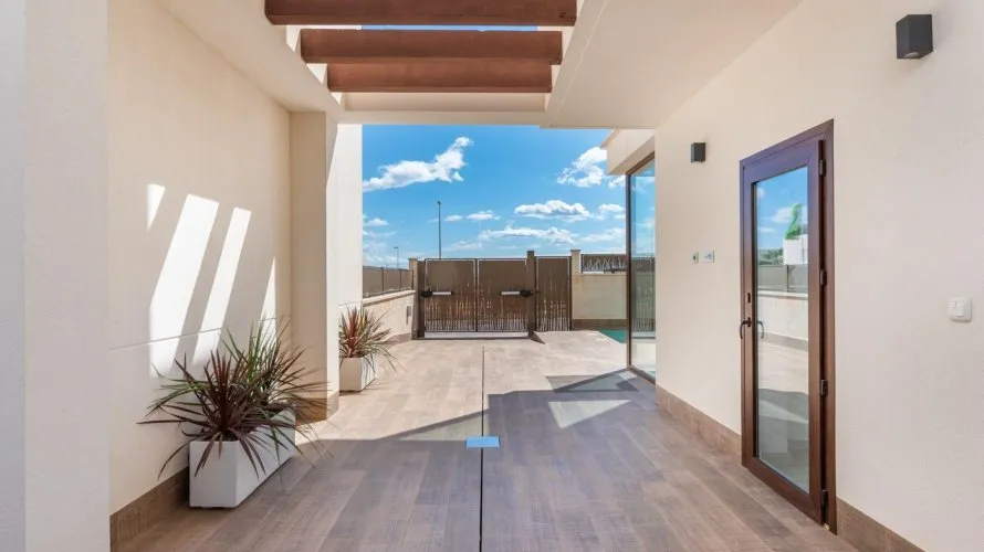 3 bedrooms villa for sale, La Herrada, Spain No. 606 № 5