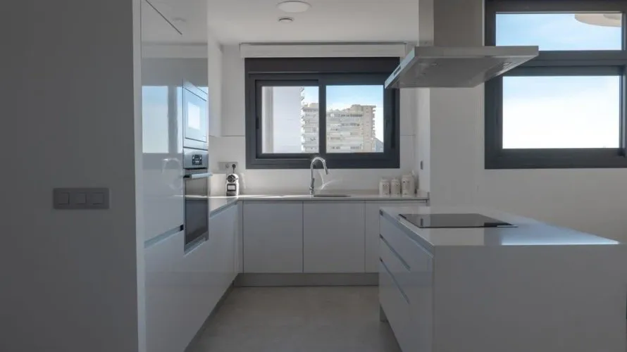 3 bedrooms apartment for sale, Benidorm, Spain No. 1232 № 12