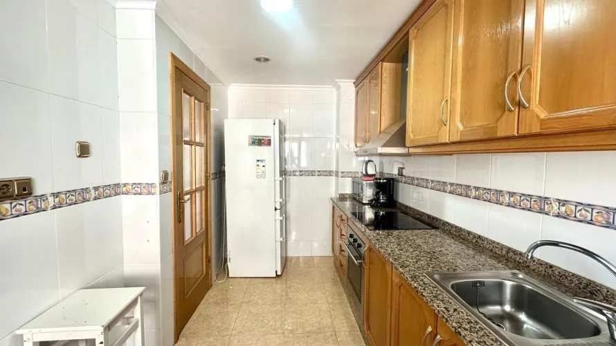 4 bedrooms apartment for sale, Torrevieja, Spain No. 765 № 8