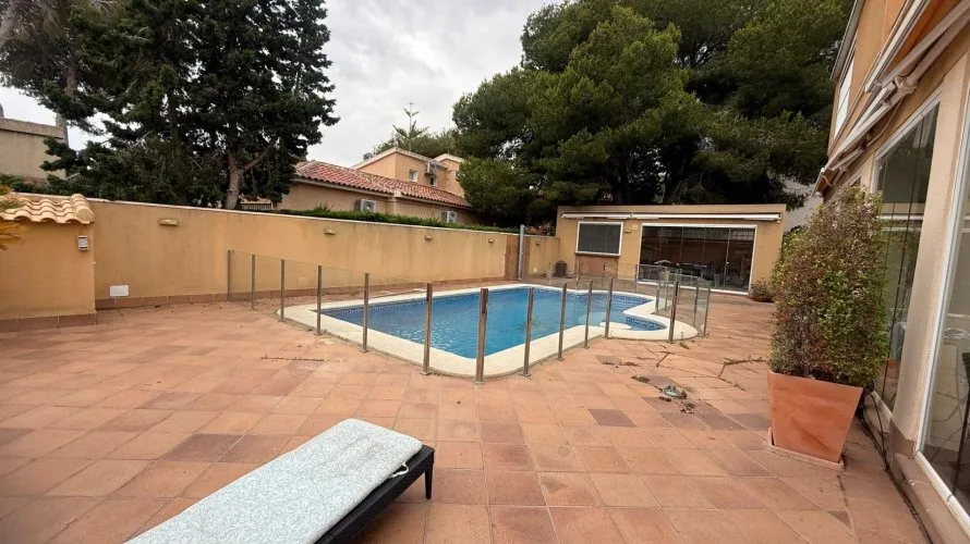 5 bedrooms house for sale, Dehesa De Campoamor, Spain No. 127 № 1