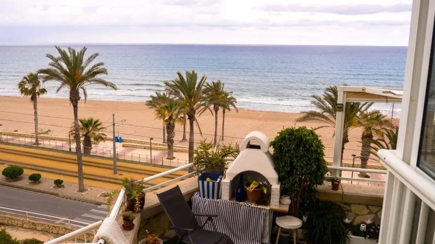 3 bedrooms apartment for sale, El Campello, Spain No. 743 № 2