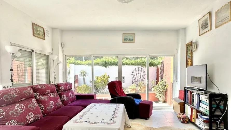 4 bedrooms villa for sale, L'Alfàs del Pi, Spain No. 452 № 1