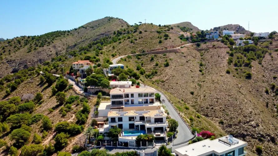 4 bedrooms apartment for sale, Benidorm, Spain No. 459 № 2