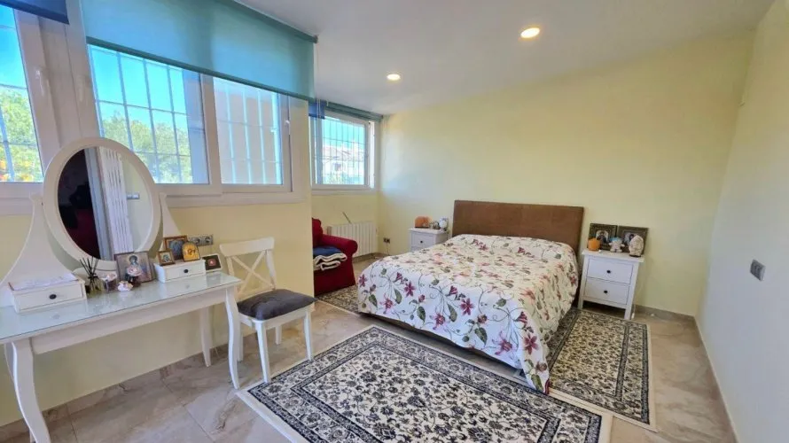 5 bedrooms house for sale, Dehesa De Campoamor, Spain No. 127 № 15