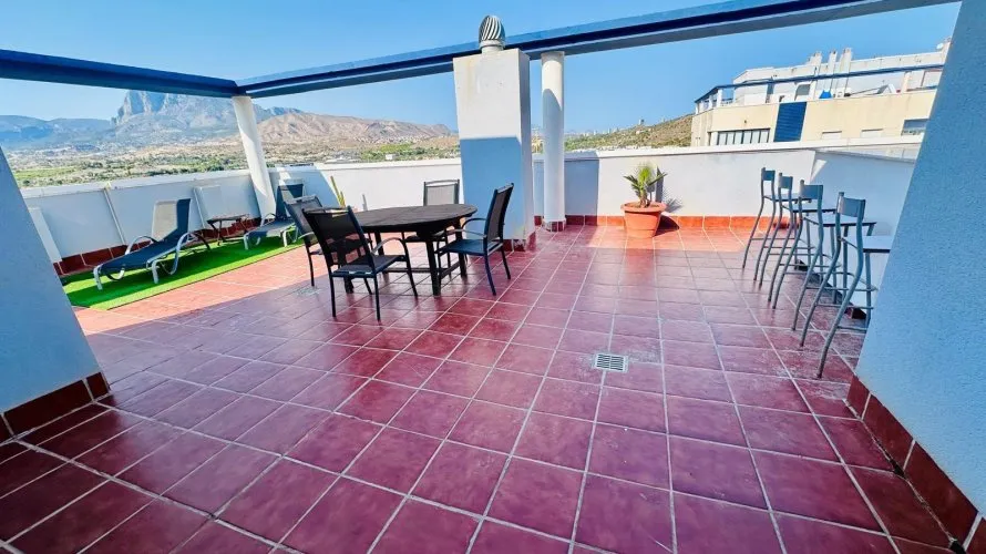 2 bedrooms penthouse for sale, Villajoyosa, Spain No. 226 № 4