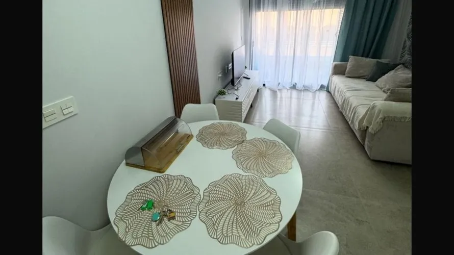 1 bedroom apartment for sale, Torrevieja, Spain No. 1103 № 2