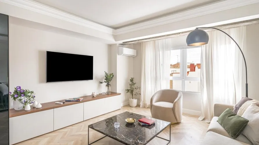 2 bedrooms apartment for sale, Madrid, Spain No. 681 № 8