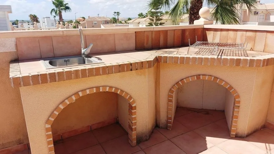3 bedrooms villa for sale, Ciudad Quesada, Spain No. 492 № 27