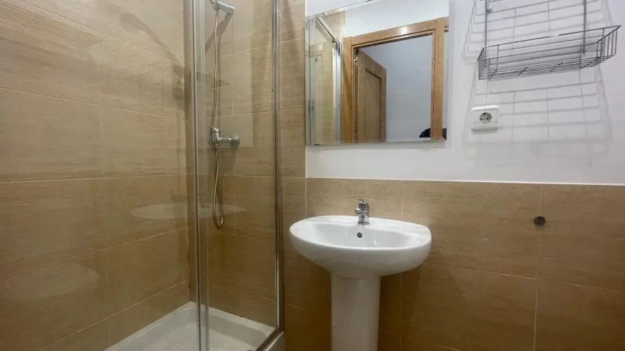 42m² apartment for sale, Madrid, Spain No. 913 № 5
