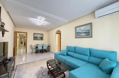 3 bedrooms apartment for sale, Torrevieja, Spain No. 996