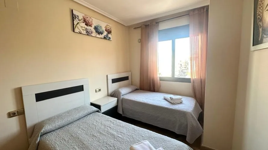 4 bedrooms apartment for sale, Torrevieja, Spain No. 765 № 19
