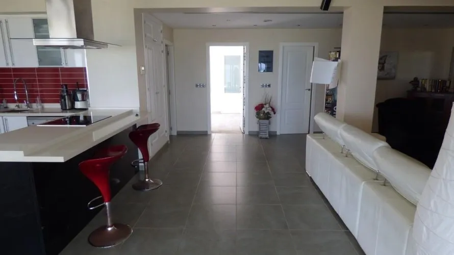 3 bedrooms house for sale, Cabo De Las Huertas, Spain No. 1237 № 8