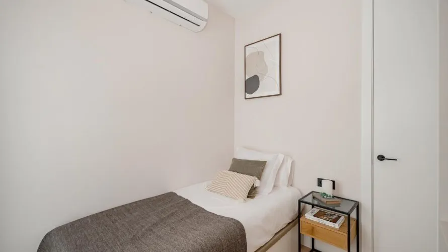 3 bedrooms apartment for sale, Madrid, Spain No. 550 № 13