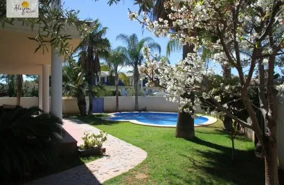 4 bedrooms apartment for sale, L'Eliana, Spain No. 1313