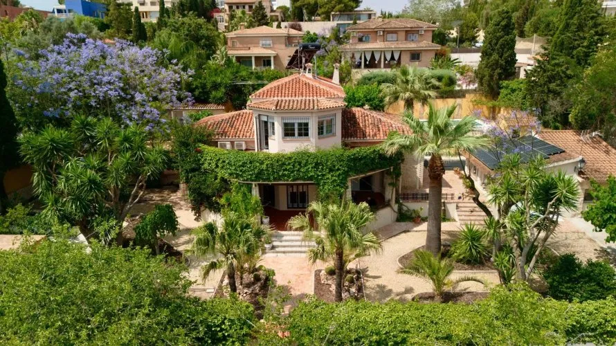 6 bedrooms apartment for sale, Alicante, Spain No. 748