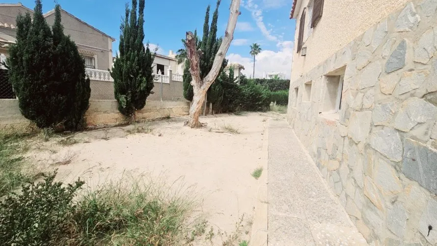 4 bedrooms apartment for sale, Torrevieja, Spain No. 1093 № 4