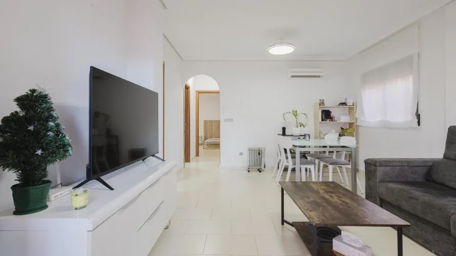 79m² apartment for sale, Torrevieja, Spain No. 998 № 3