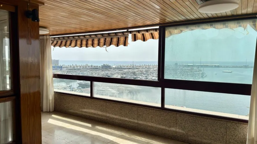6 bedrooms penthouse for sale, Alicante, Spain No. 752 № 3