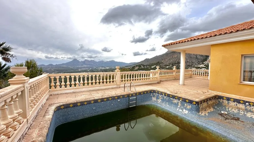 5 bedrooms villa for sale, Zona Altea Hills, Spain No. 498 № 21