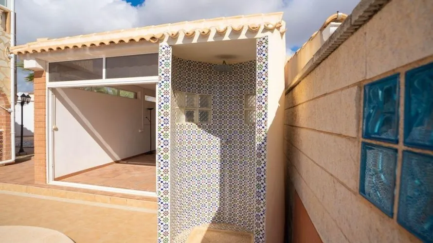 4 bedrooms villa for sale, Alicante, Spain No. 831 № 16