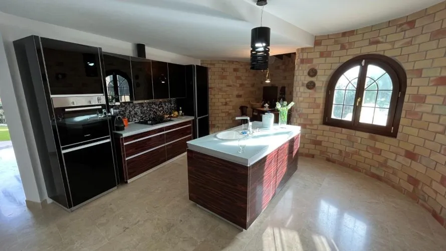 4 bedrooms villa for sale, Altea La Vella, Spain No. 502 № 9