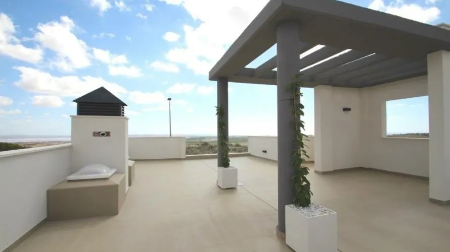 3 bedrooms villa for sale, San Miguel de Salinas, Spain No. 347 № 10