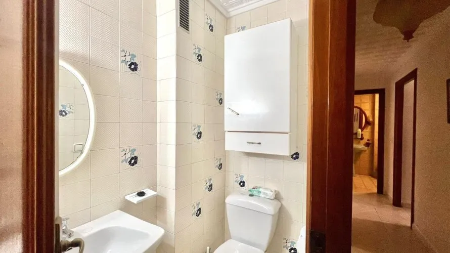 3 bedrooms apartment for sale, Torrevieja, Spain No. 1081 № 19
