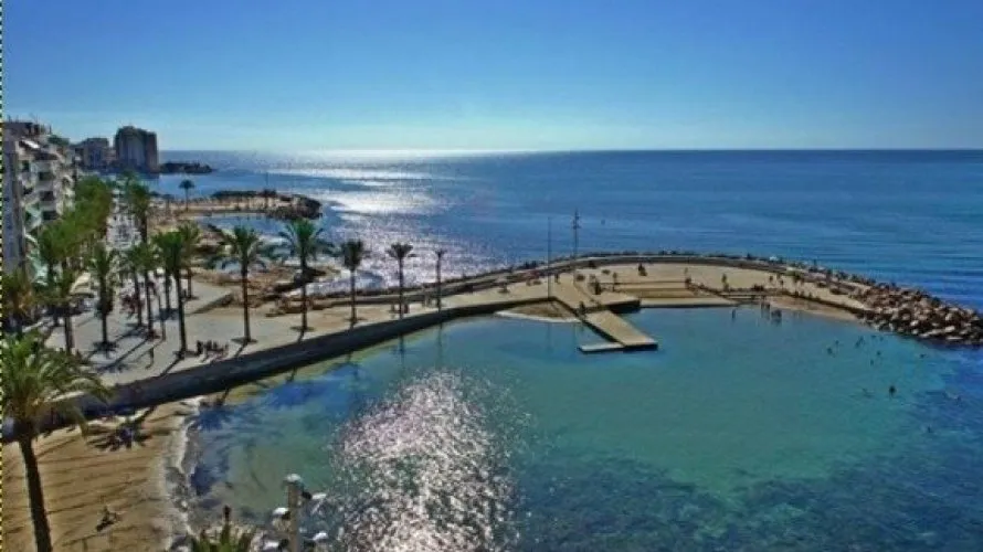 3 bedrooms villa for sale, Torrevieja, Spain No. 407 № 12