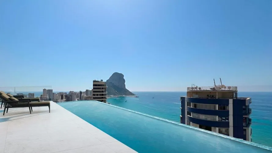 2 bedrooms penthouse for sale, Calpe, Spain No. 693