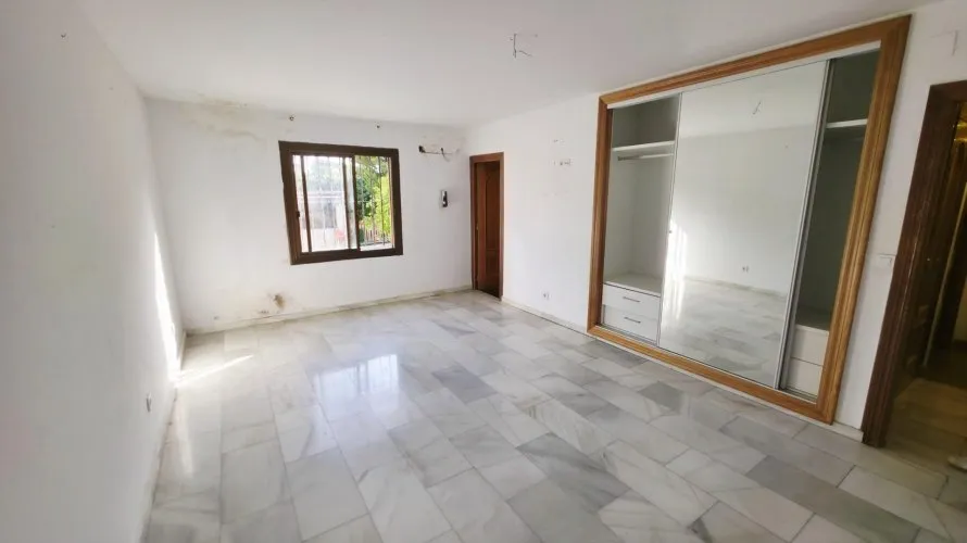 5 bedrooms apartment for sale, Alicante, Spain No. 906 № 20