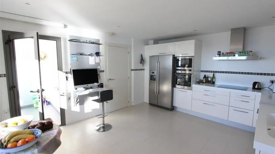 260m² apartment for sale, El Mascarat, Spain No. 914 № 2