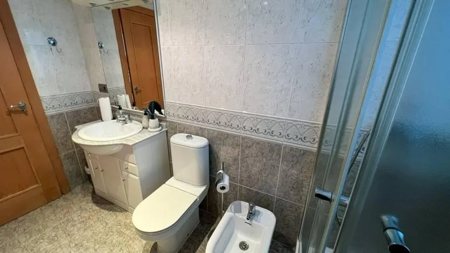 4 bedrooms apartment for sale, Manises, Spain No. 1312 № 18