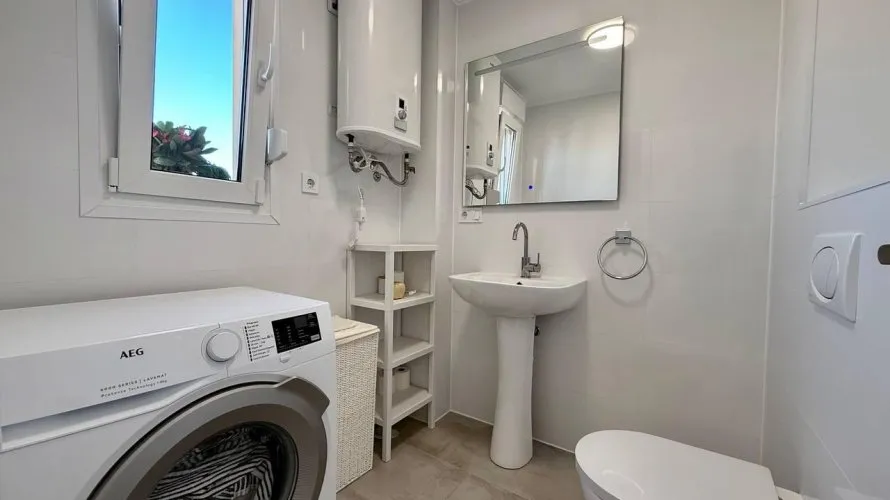 1 bedroom penthouse for sale, Nueva Torrevieja, Spain No. 2716 № 9