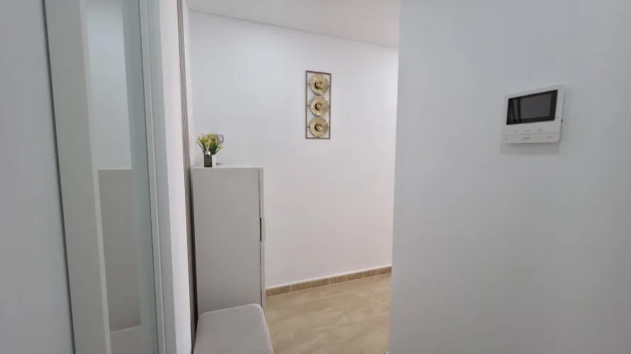 3 bedrooms apartment for sale, Torrevieja, Spain No. 1953 № 3