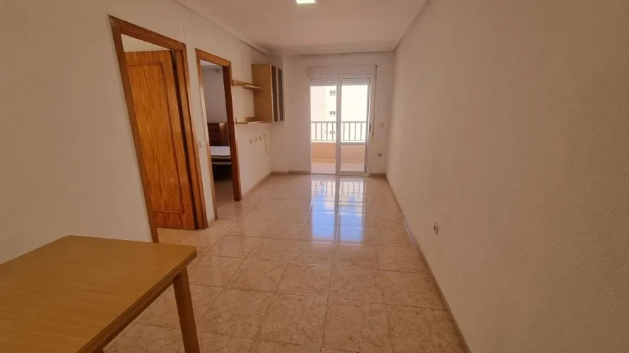 2 bedrooms apartment for sale, Torrevieja, Spain No. 2812 № 10