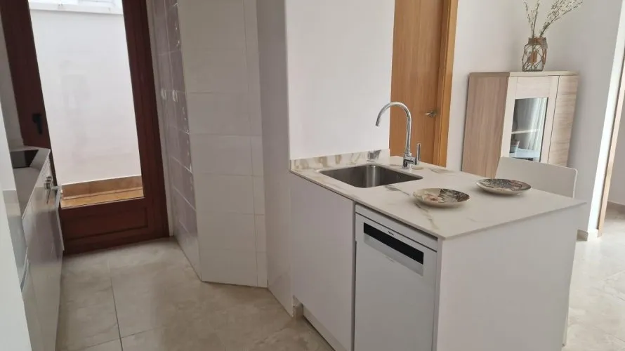 1 bedroom apartment for sale, Avileses, Spain No. 2703 № 1